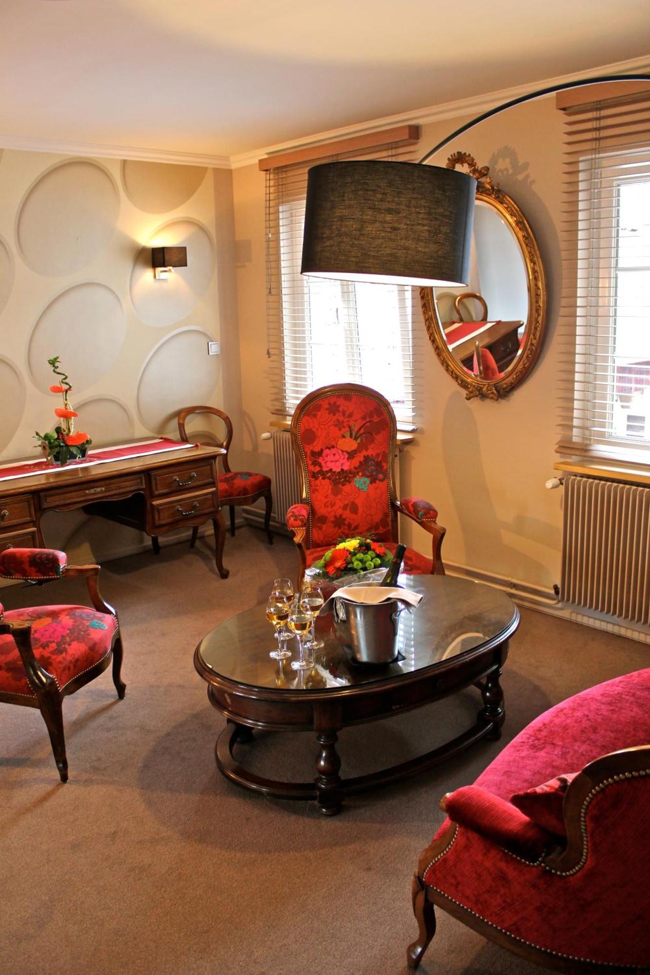 Hotel L'Auberge Alsacienne เอกิสไฮม์ ภายนอก รูปภาพ