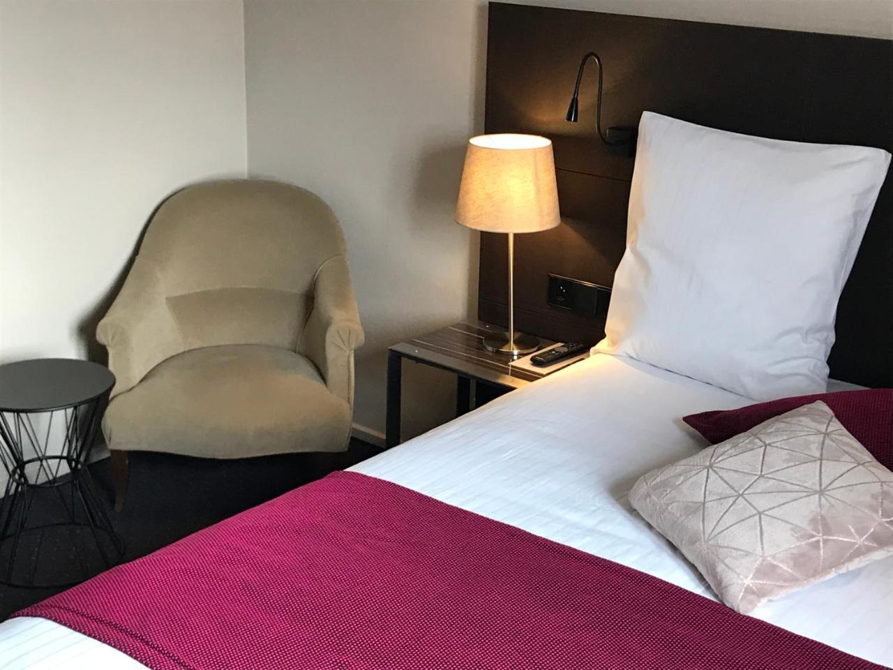 Hotel L'Auberge Alsacienne เอกิสไฮม์ ภายนอก รูปภาพ